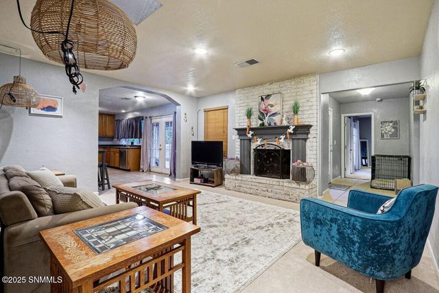 1730 Royal Drive, Las Cruces, NM 88011