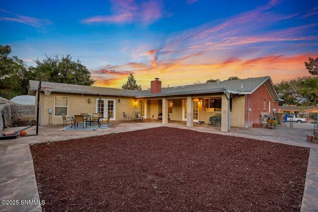 1730 Royal Drive, Las Cruces, NM 88011
