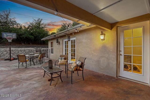 1730 Royal Drive, Las Cruces, NM 88011