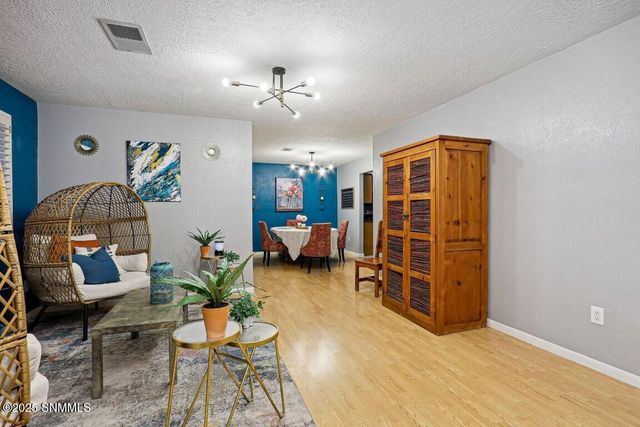 1730 Royal Drive, Las Cruces, NM 88011