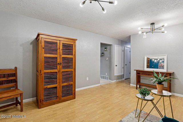 1730 Royal Drive, Las Cruces, NM 88011