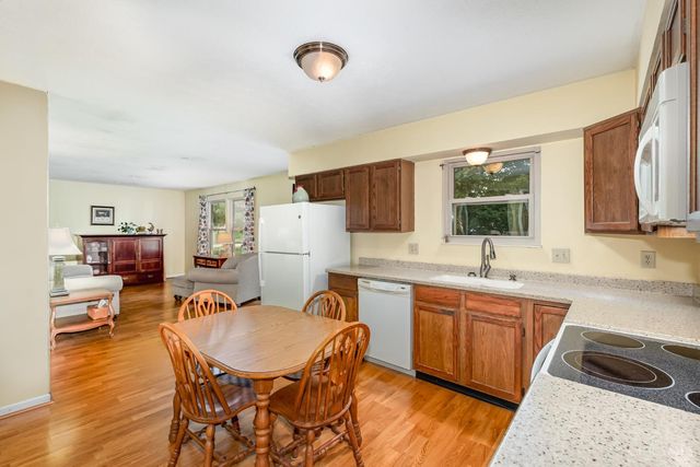 1165 Village Glen Dr, Batavia Twp, OH 45103