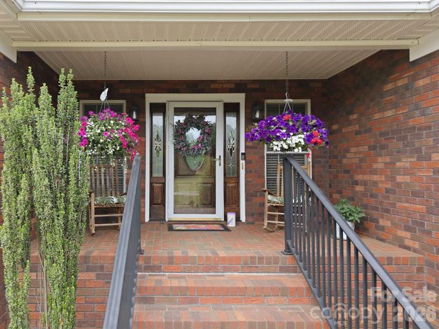 127 Fisher Farm Court, China Grove, NC 28023