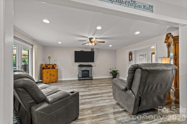 127 Fisher Farm Court, China Grove, NC 28023