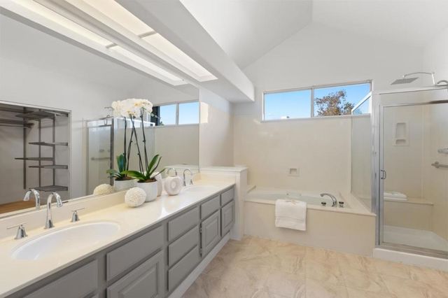 843 Columbia Circle, Redwood City, CA 94065