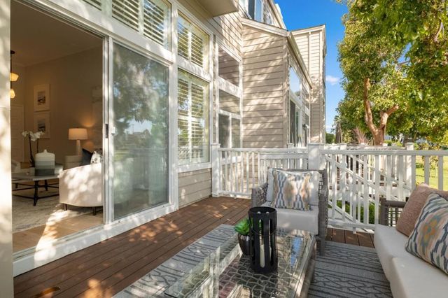 843 Columbia Circle, Redwood City, CA 94065