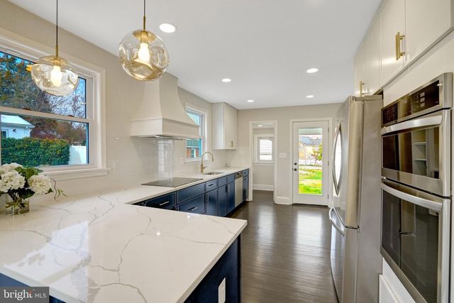 2820 FRANKLIN ST, Alexandria, VA 22306