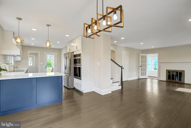 2820 FRANKLIN ST, Alexandria, VA 22306