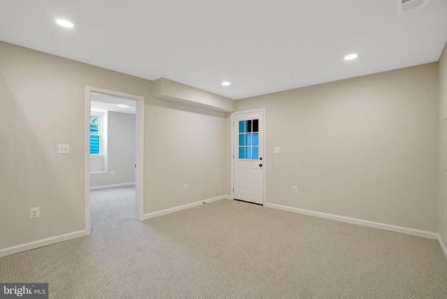 2820 FRANKLIN ST, Alexandria, VA 22306