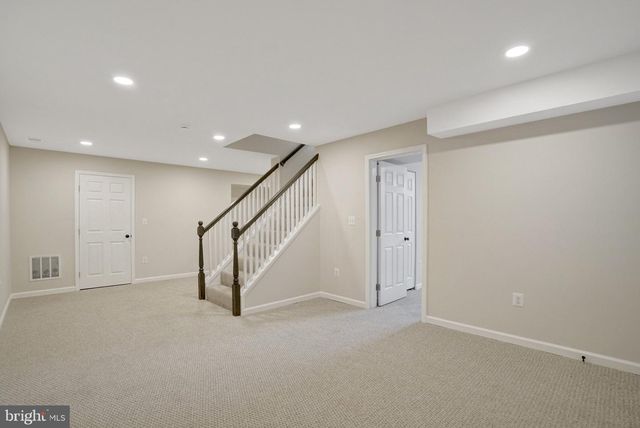 2820 FRANKLIN ST, Alexandria, VA 22306