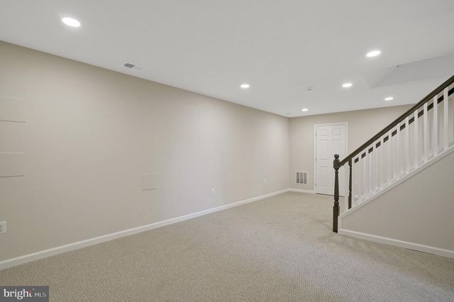 2820 FRANKLIN ST, Alexandria, VA 22306