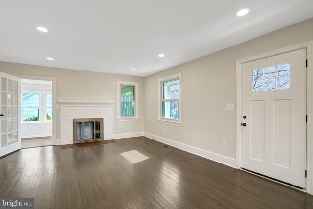 2820 FRANKLIN ST, Alexandria, VA 22306