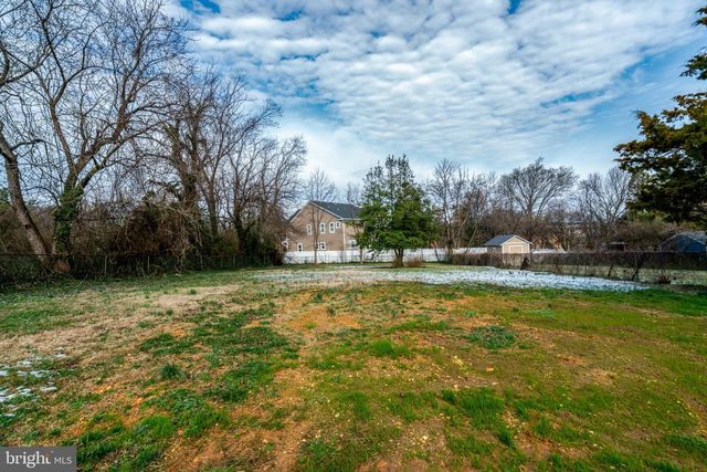 2820 FRANKLIN ST, Alexandria, VA 22306