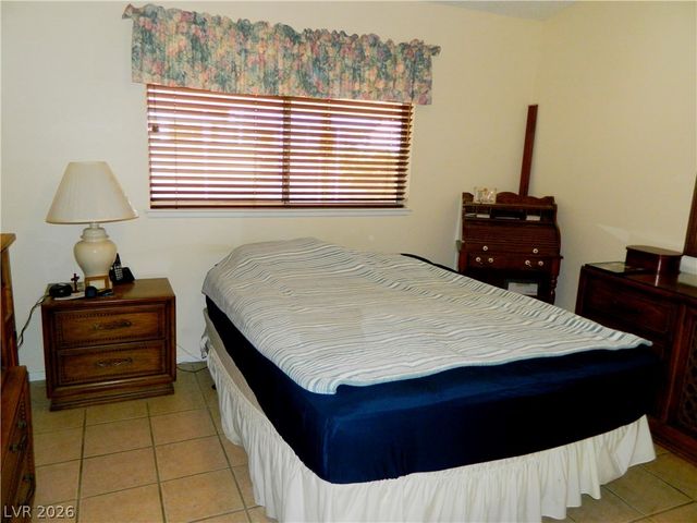 6257 Saginaw Drive, Las Vegas, NV 89108
