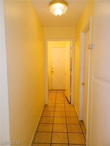 6257 Saginaw Drive, Las Vegas, NV 89108