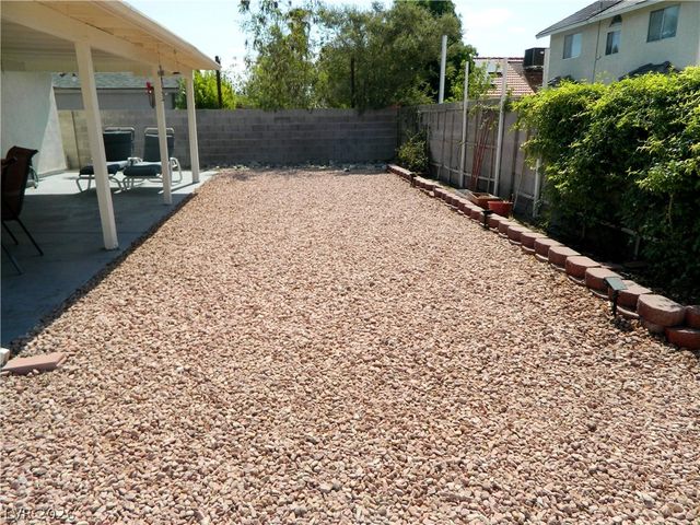 6257 Saginaw Drive, Las Vegas, NV 89108