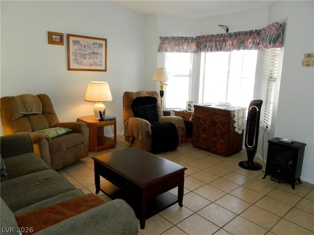 6257 Saginaw Drive, Las Vegas, NV 89108