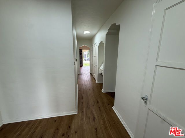 211 S Arnaz Drive Lower, Beverly Hills, CA 90211