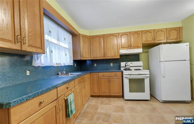 76 Prospect Avenue, North Arlington, NJ 07031