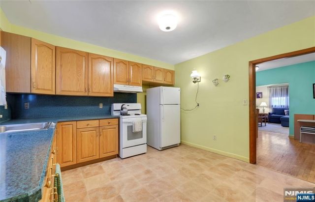 76 Prospect Avenue, North Arlington, NJ 07031