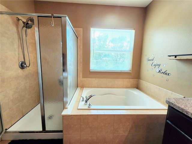 411 ROCK SPRINGS CIRCLE, Groveland, FL 34736