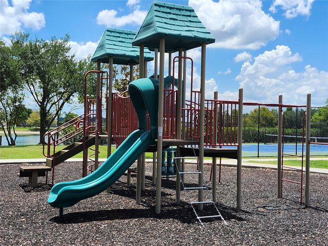 411 ROCK SPRINGS CIRCLE, Groveland, FL 34736