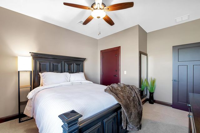 5407 W 26th Ct N, Wichita, KS 67205