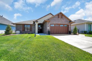 5407 W 26th Ct N, Wichita, KS 67205