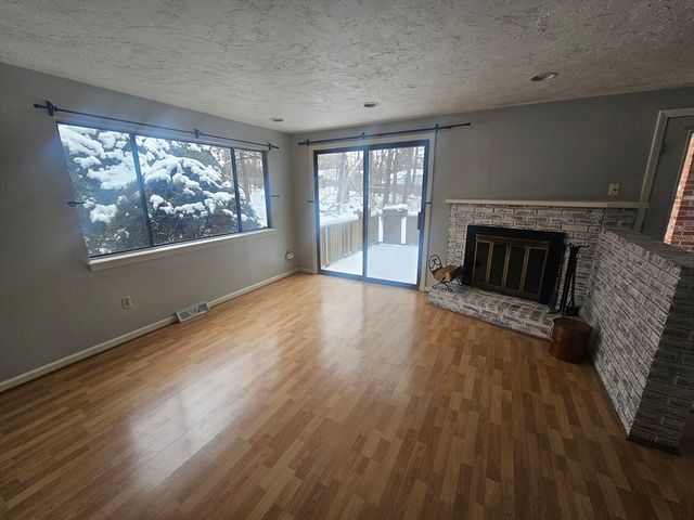 3 Treetop Park 3, Westborough, MA 01581