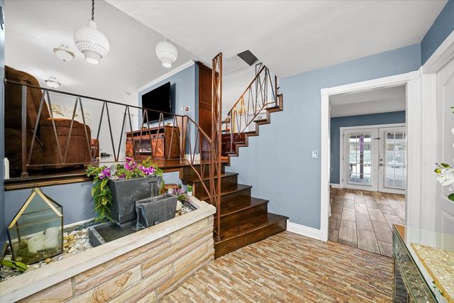 17702 Bernadine Street, Lansing, IL 60438