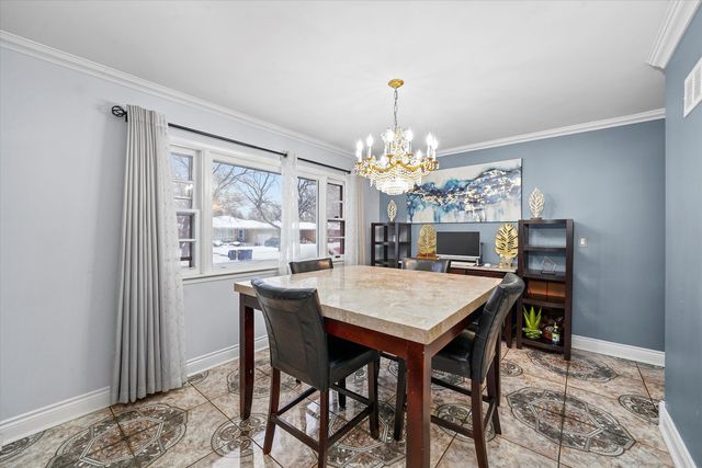 17702 Bernadine Street, Lansing, IL 60438