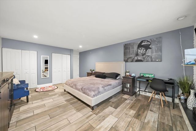 17702 Bernadine Street, Lansing, IL 60438