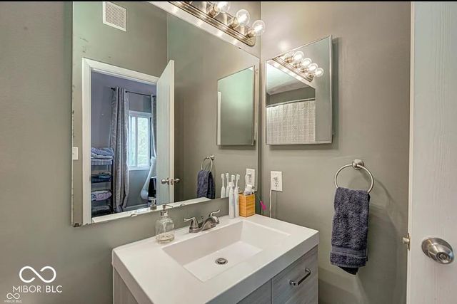 4391 Village Parkway Circle W 5, Indianapolis, IN 46254