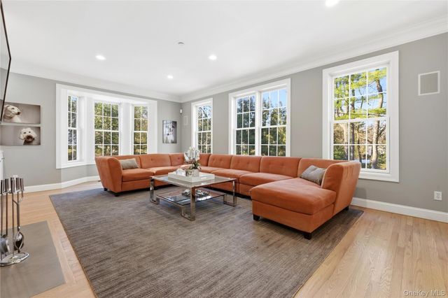 3 Pondfield Drive S, Chappaqua, NY 10514