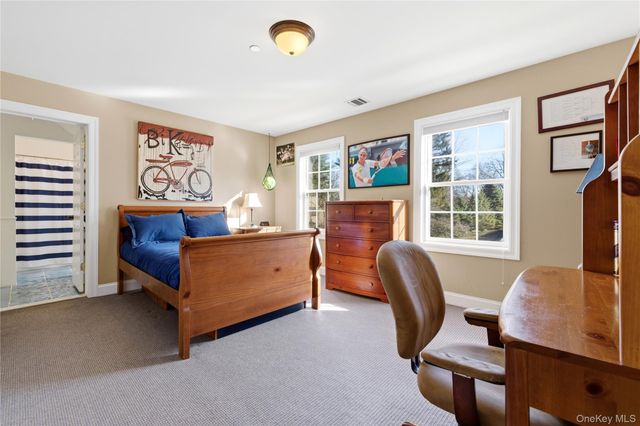 3 Pondfield Drive S, Chappaqua, NY 10514