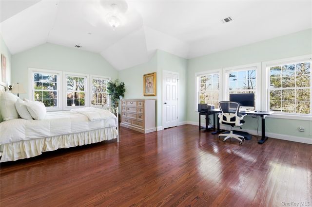 3 Pondfield Drive S, Chappaqua, NY 10514