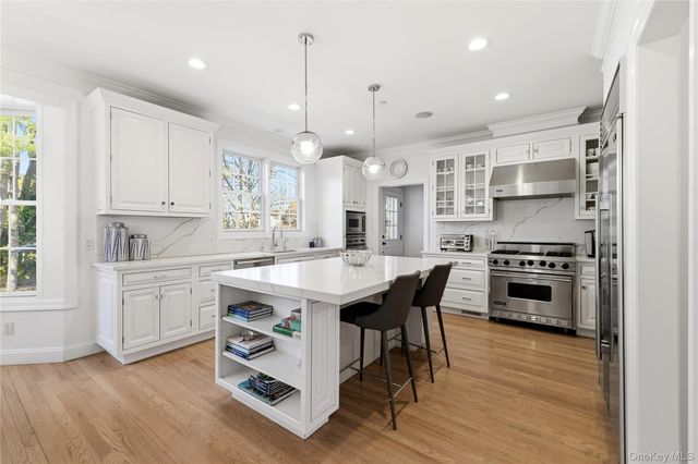 3 Pondfield Drive S, Chappaqua, NY 10514