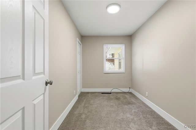 27 Wexford Road, Dewitt, NY 13214