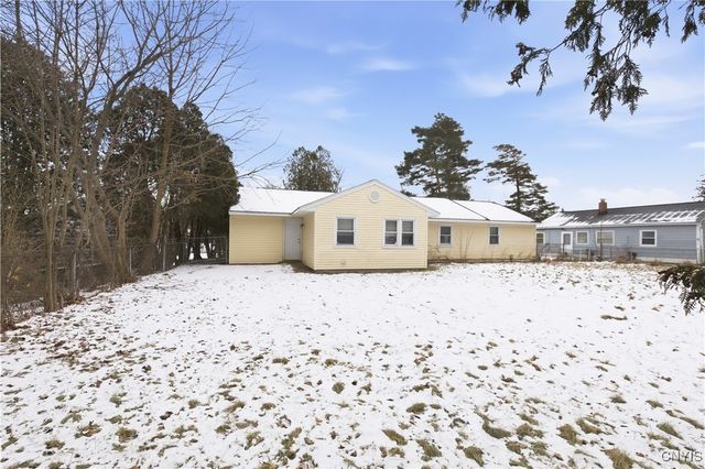 27 Wexford Road, Dewitt, NY 13214