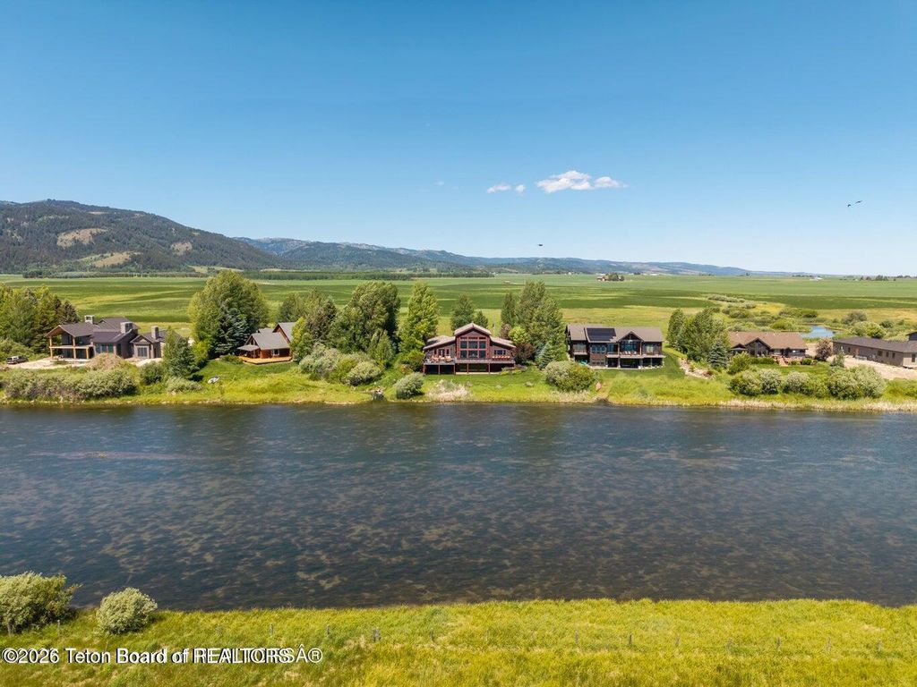 4053 S ADAMS Road, Driggs, ID 83422 photo 2