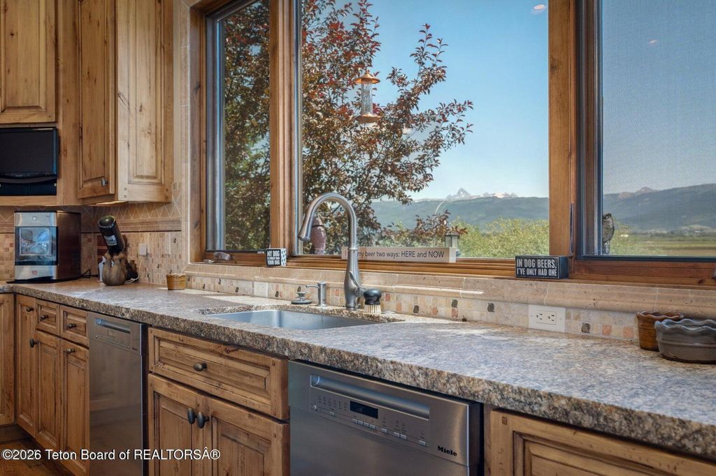 4053 S ADAMS Road, Driggs, ID 83422 photo 28