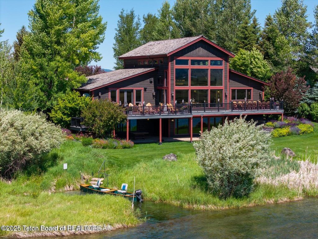 4053 S ADAMS Road, Driggs, ID 83422 photo 5