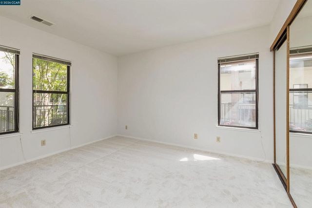 621 N Villa Way, Walnut Creek, CA 94595