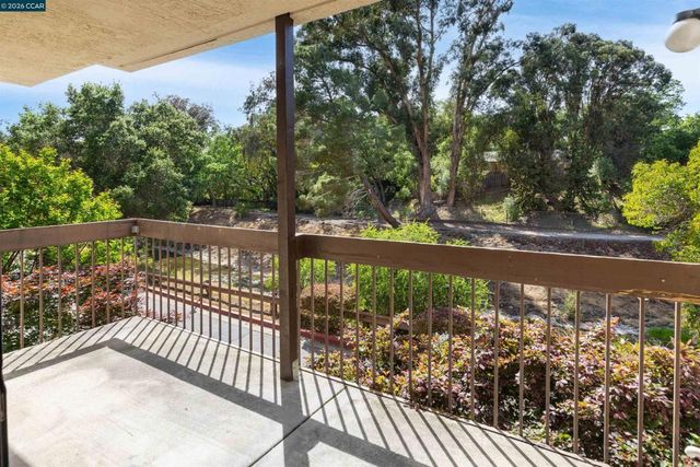 621 N Villa Way, Walnut Creek, CA 94595