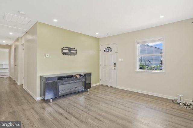 728 CARSON AVE, Oxon Hill, MD 20745