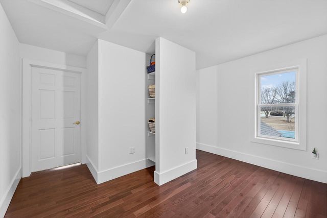 35214 Washington AVENUE, Burlington, WI 53105