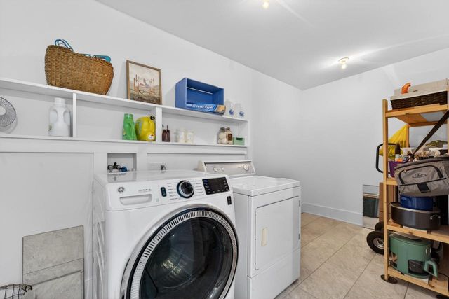 35214 Washington AVENUE, Burlington, WI 53105