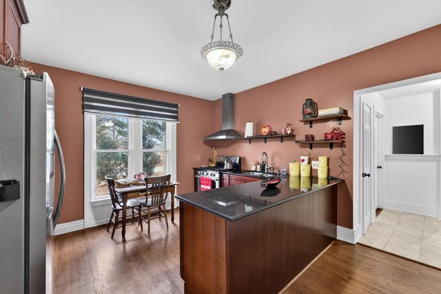 35214 Washington AVENUE, Burlington, WI 53105