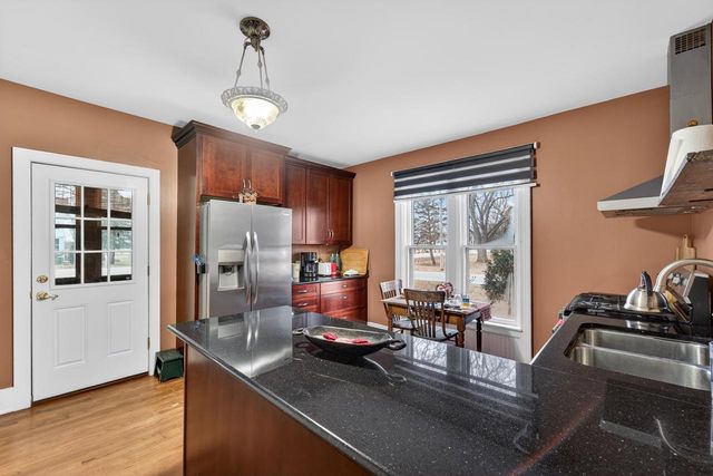 35214 Washington AVENUE, Burlington, WI 53105