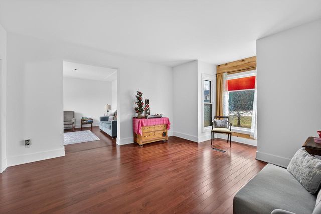 35214 Washington AVENUE, Burlington, WI 53105